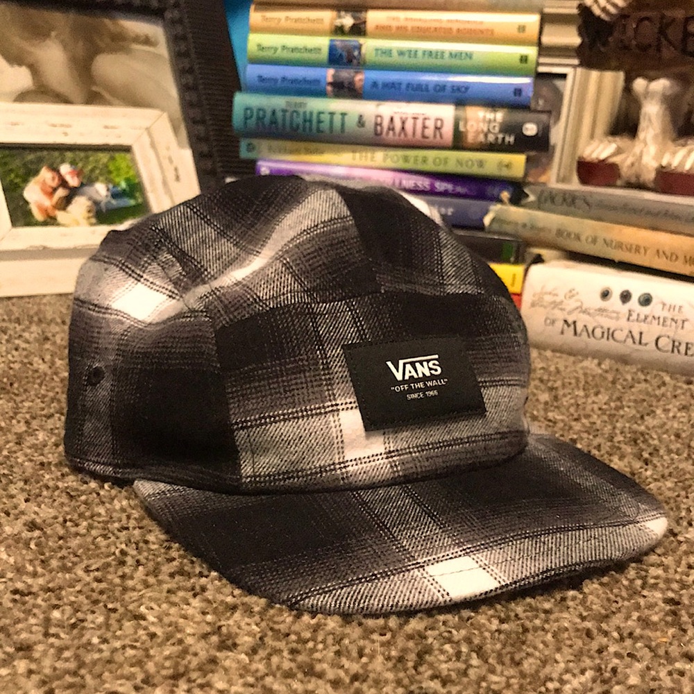 Brand New Vans Off the Wall Baseball Cap